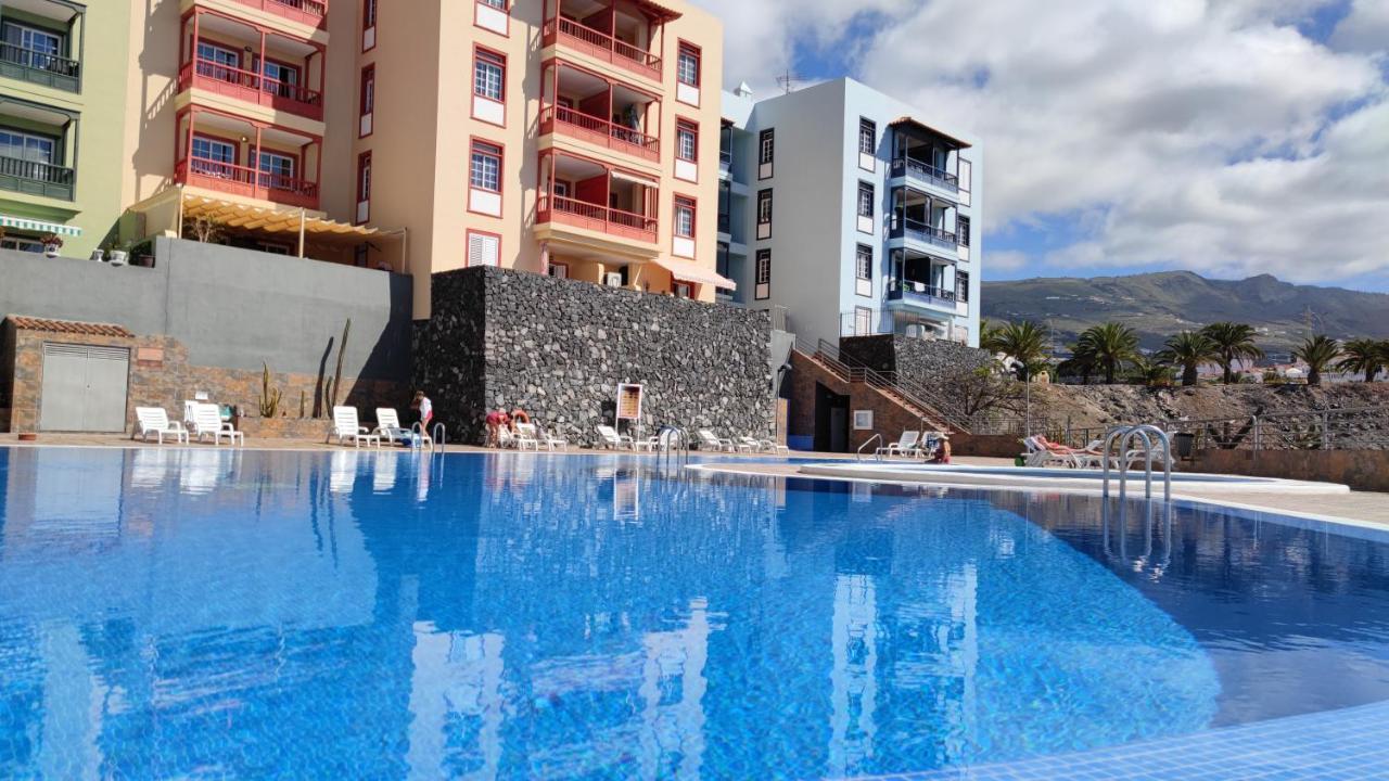 Huebsche Ferienwohnung Mit 2 Schlafzimmern, Pool Und Wlan, Strandnaehe Callao Salvaje Extérieur photo