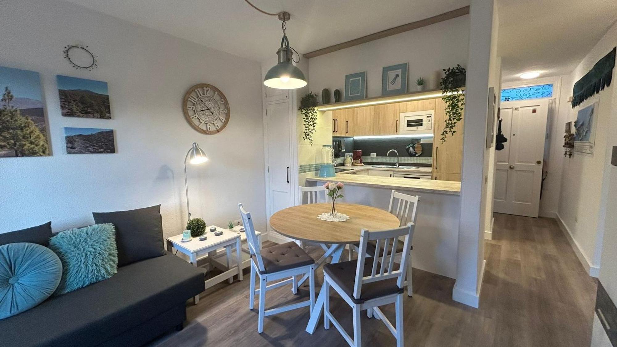 Huebsche Ferienwohnung Mit 2 Schlafzimmern, Pool Und Wlan, Strandnaehe Callao Salvaje Extérieur photo